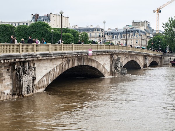 sena-crecida-pont-del-alma-2-201606 El Sena: un río que marca la vida en París