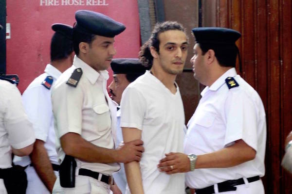 shawkan-tribunal Premio y futuro juicio para el fotoperiodista egipcio Shawkan