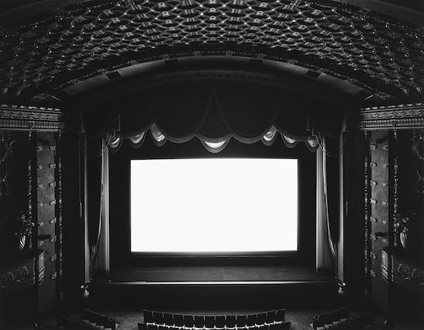 sugimoto-el-capitan-hollywood Hiroshi Sugimoto: fotografías de sus mejores series