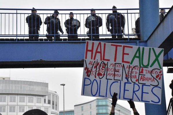 theo-protestas_bcano-pressenza Violencia policial en Francia: Théo, violado analmente con una porra
