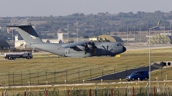 turquia-base-incirlik Donald Trump y los “obsoletos” de la OTAN