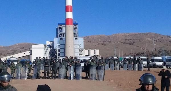 yerada-policias-600x322 Marruecos: dos muertos, protestas y huelga general en Yerada