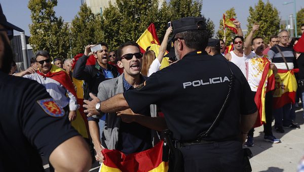 zaragoza-ultras-600x340 España: la extrema derecha resurge a la sombra del Gobierno