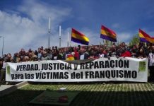 Manifestación demanda justicia para las víctimas del franquismo
