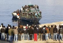 El puerto de Lampedusa es la entrada en el Mediterráneo para miles de africanos