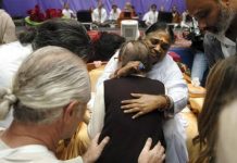 El abrazo de Amma