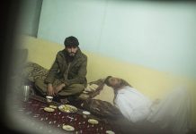 © Olivier Jobard / MYOP. Jawed and Rohani hiding in a relative's house. They can not go back home in Wardak province because of the Taleban threat. Kabul, Afghanistan, 28/03/2013