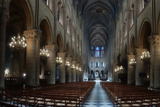 Notre-Dame-ilumina-LED Philips ilumina Notre-Dame para resaltar valores del gótico