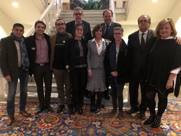 federacion-espanola-de-fibrosis-quistica-600x450 Fibrosis Quística: solicitan al Senado la aprobación de nuevos medicamentos