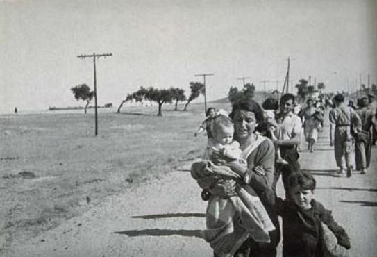 guerra-civil-familias-huyen-tropas-de-franco La huida