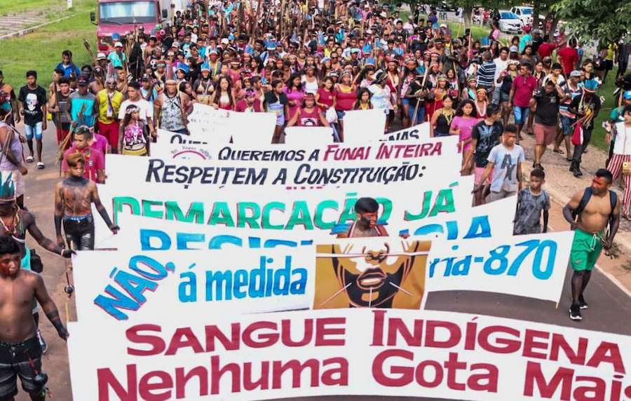 midia-india-protestas-en-santa-ines-brasil Protestas globales por los derechos de los pueblos indígenas de Brasil