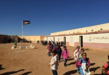 Escolares en los campamentos de refugiados de Tinduf
