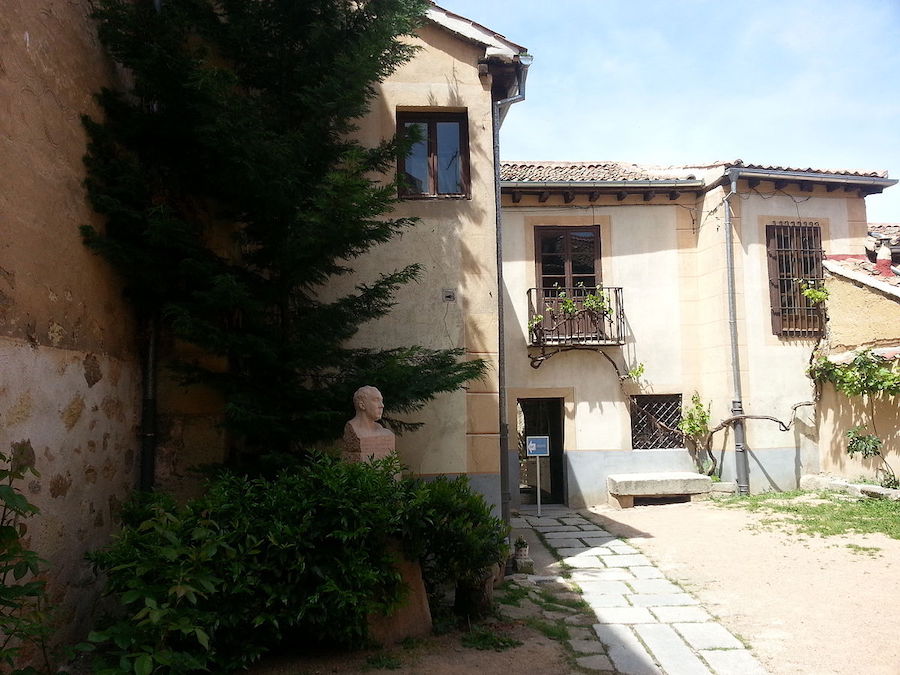 casa-museo-machado-segovia Antonio Machado en Segovia: la pensión de doña  Luisa Torrego