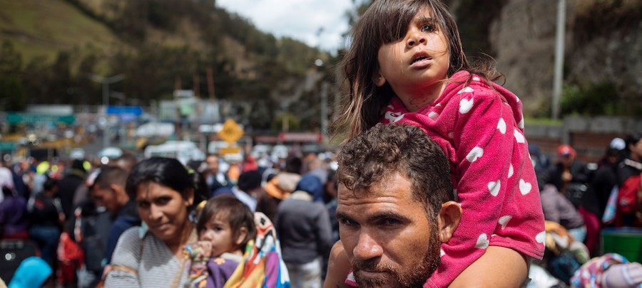 unicef-arcos-frontera-colombia-ecuador Filipo Grandi denuncia discurso xenófobo contra inmigrantes y refugiados