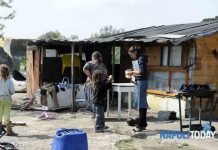 Imagen de archivo del campamento gitano de Giugliano