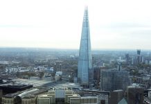 ONU / Elizabeth Scaffidi: torre Shard de Londres vista desde el Támesis