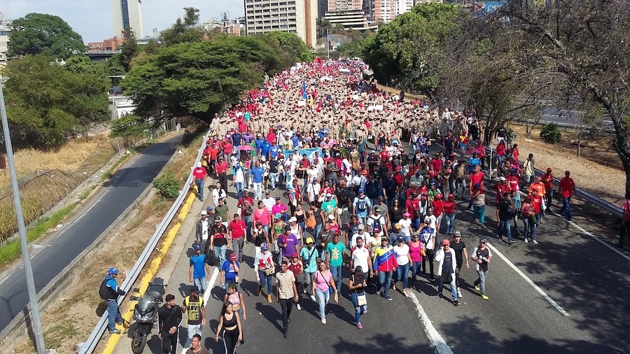 partidarios-maduro-1may2019-caracas-hmarquez-ips Oposición retoma la ofensiva para desalojar del poder a Nicolás Maduro