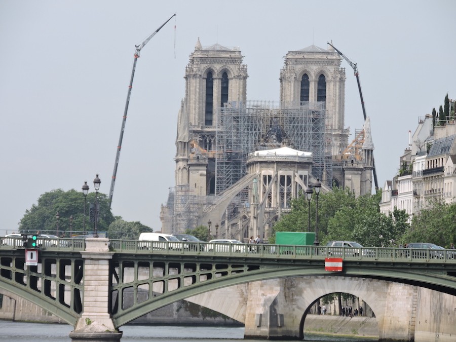 abianco-notre-damen-jun2019 París: Notre Dame y el Centro Pompidou