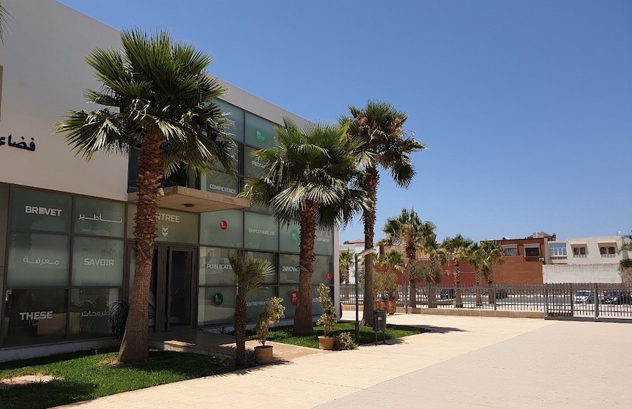 biblioteca-uiz-agadir-cervantes Acuerdo entre el Cervantes y la Universidad Ibn Zohr para potenciar el español en Agadir