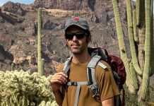 Scott Warren, voluntario de "No more deaths", en el desierto de Sonora EEUU