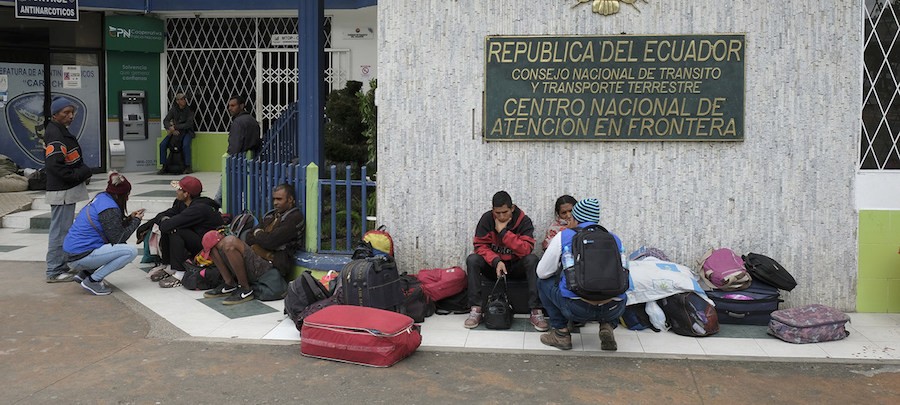 acnur-santiago-escobar-jaramillo-venezolanos-en-rumichaca Refugiados y migrantes de Venezuela obtienen facilidades en catorce países