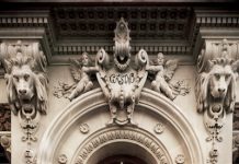 Fachada del Real Casino de Murcia