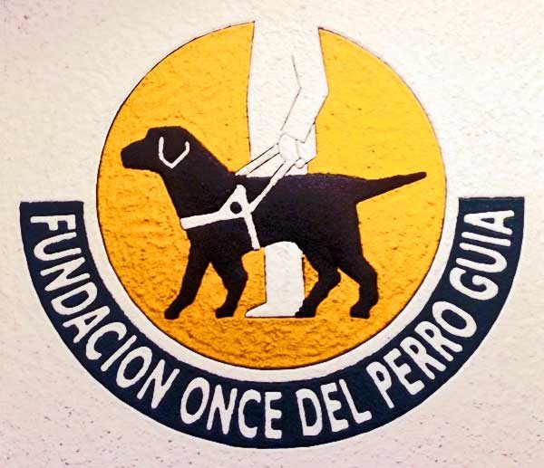 perro-guia-600x517 Perro guía: Fundación ONCE busca familias para adoptar cachorros