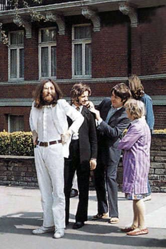 John-Ringo-Paul-y-George-en-Abbey-Road “Abbey Road”: otro aniversario para los Beatles