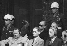 gerifaltes nazis en Nuremberg