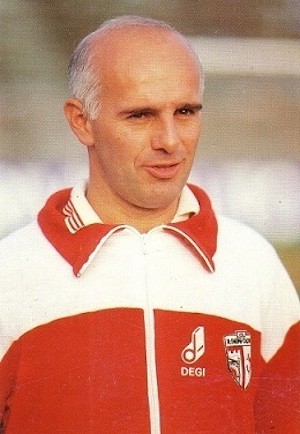 Arrigo-Sacchi-entrenador-del-Rimini Rimini FC el club ajedrez de Italia