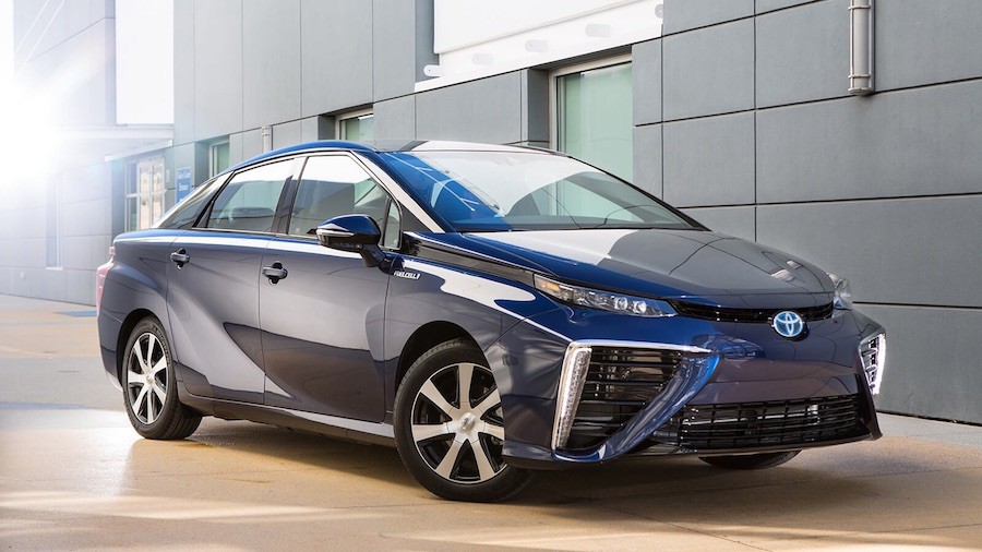 Toyot-Mirai-hidrógeno Mirai: Toyota presenta en Zaragoza su primer vehículo de hidrógeno