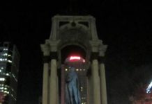 Montreal: estatua de Macdonald pintada de azul por anticolonialistas canadienses