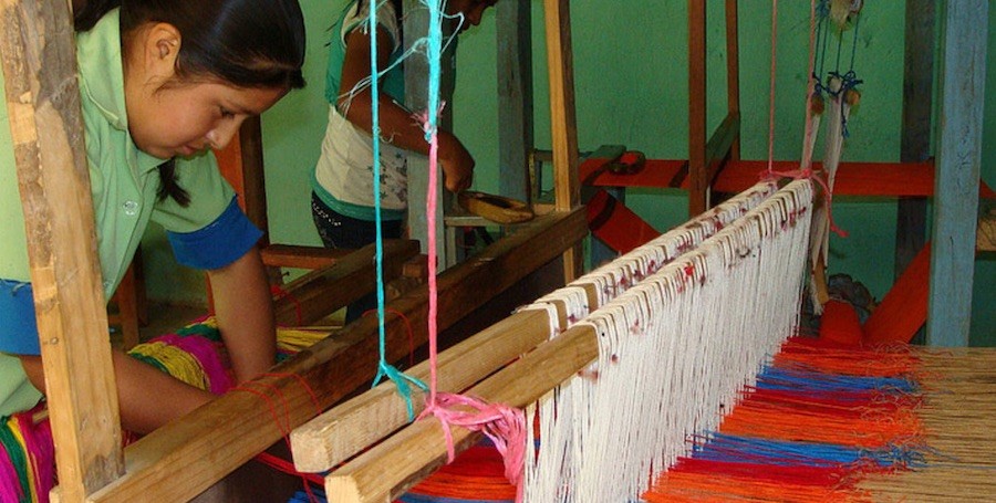 PNUD-Honduras-indígenas-trabajo-textil Derechos e igualdad son imprescindibles para el desarrollo sostenible en América Latina