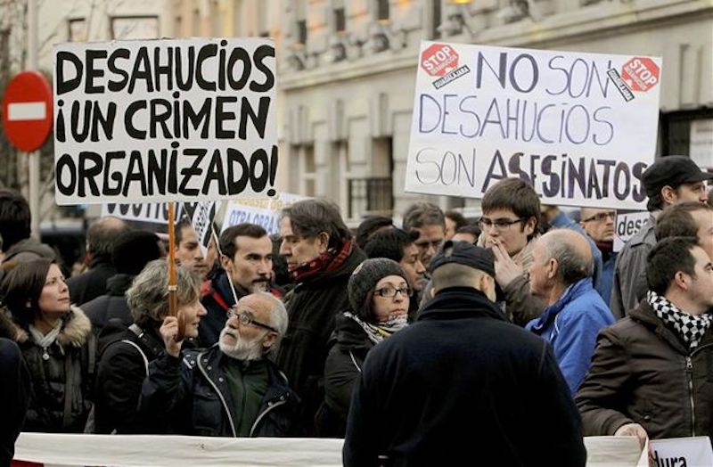 protestas-contra-desahucios-en-España Derecho a la vivienda: España sancionada por la vulnerabilidad de un desalojo familiar