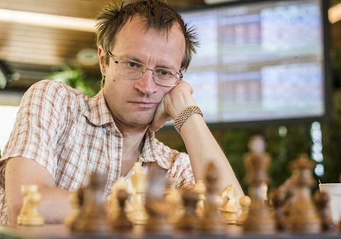 El-ajedrecista-holandés-Sergei-Tiviakov Ajedrez en Jerusalén: Putin cumplió su promesa