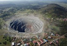 Recreación de un proyecto de minería buitre en Extremadura