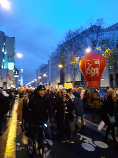 Francia-mani-17DIC2019-madrugada Tercera jornada de manifestaciones masivas en Francia