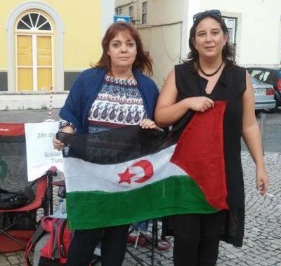 Isabel-Lourenço-izq-acto-prosahara-Lisboa Activista y periodista portuguesa expulsada del Sahara