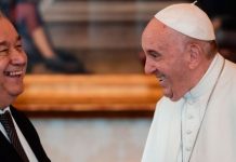 El secretario general de la ONU, António Guterres, con el papa Francisco en el Vaticano