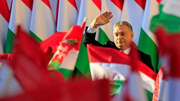 5d6e624c41b9d Viktor Orbán apuñala a Europa por la espalda