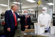 Donald Trump en la Puritan Medical Products