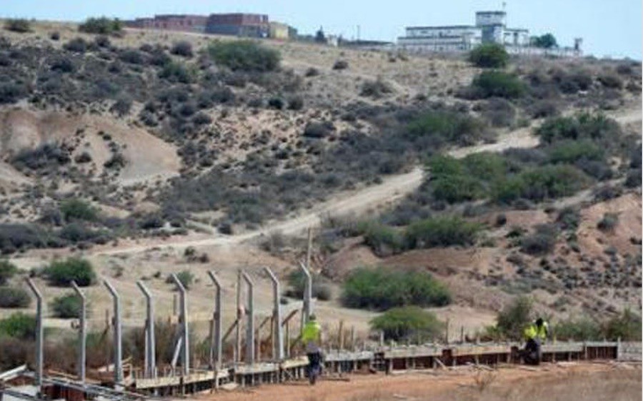 Muro-fronterizo-Argelia-Marruecos Argelia-Marruecos, tensión mediática y diplomática con el Sahara de fondo