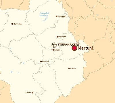 Martuni-en-Nagorno-Karabaj Periodistas  heridos en Martuni por bombardeos de Azerbaiyán