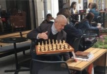 Moscú ajedrez en la calle