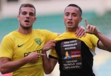 Vahan Bichakhchyan muestra su apoyo a Armenia tras marcar un gol