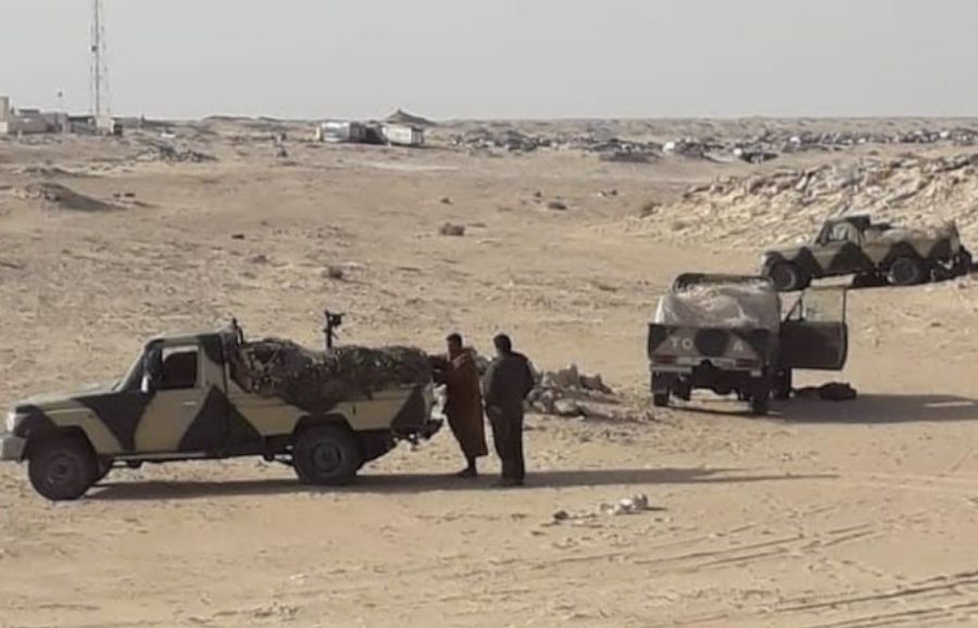 Camionetas-en-El-Guerguerat-e1605293903997 Máxima tensión militar en el Sahara tras el ataque marroquí en Guerguerat