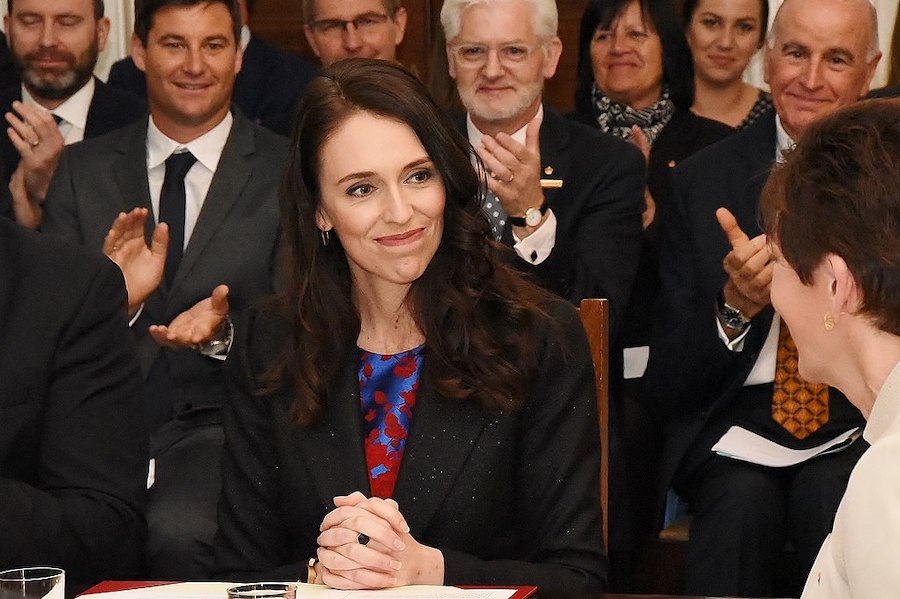 Jacinda-Ardern Nueva Zelanda combate con éxito el coronavirus