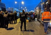 Desalojo de personas migrantes en la Prefectura de la Seine-Saint-Denis 17NOV2020