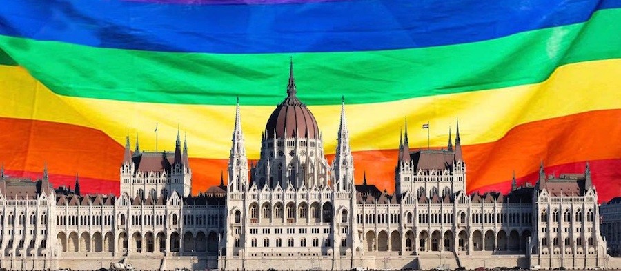 hungria-lgtbi Hungría aprueba una ley y enmiendas constitucionales homófobas y discriminatorias