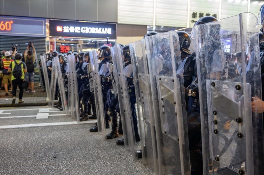 hong-kong-policia-e1609939456404 Hong Kong : medio centenar de opositores detenidos en aplicación de la Ley de Seguridad